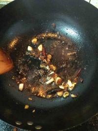 辣炒鸭血的做法步骤6