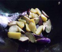 地三鲜的做法步骤6