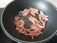 炒乌冬面的做法步骤6