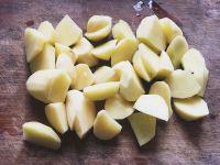 梅干菜炖土豆的做法步骤1