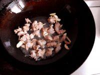 土豆鸭丁的做法步骤3