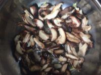 香菇炒肉丝的做法步骤4