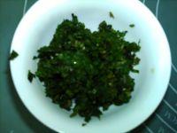 芝麻蒲公英戚风蛋糕的做法步骤2