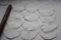 烫面韭菜盒子的做法步骤11