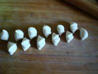 葱香腐竹猪肉饺的做法步骤9