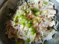 凉拌金针菇的做法步骤6