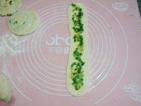 葱油饼的做法步骤7