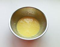 魔法卡仕达蛋糕的做法步骤2