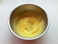 魔法卡仕达蛋糕的做法步骤4