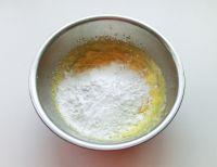 魔法卡仕达蛋糕的做法步骤5