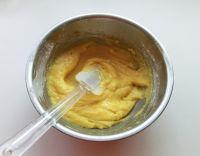 魔法卡仕达蛋糕的做法步骤6