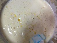 蜂蜜酸奶蛋糕的做法步骤5