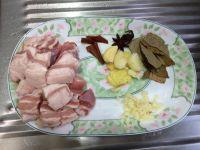 五花肉焖蚝豉的做法步骤4