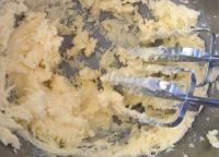 蔓越莓磅蛋糕的做法步骤1