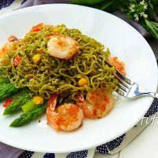 青酱鲜虾拌面#小虾创意料理#