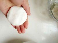 红豆糯米麻饼的做法步骤6