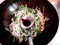 肉炒豆芽的做法步骤6
