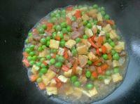 青豆腊肉的做法步骤8