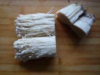 豆豉酱拌金针菇的做法步骤3