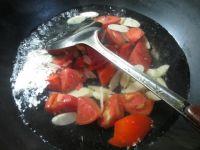 鸡蛋番茄鞭笋汤的做法步骤7