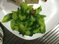 鱼滑炒杜院凉瓜的做法步骤10