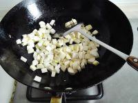 茄汁茭白肉丁的做法步骤4