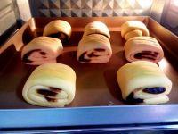 豆沙面包卷的做法步骤11