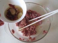 牛肉蒸饺的做法步骤6