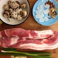 虎皮蛋焖红烧肉的做法步骤1