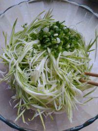 茭瓜摊饼的做法步骤2