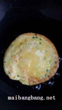 飘香葱花饼的做法步骤10