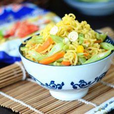 方便面焖面#小虾创意料理#