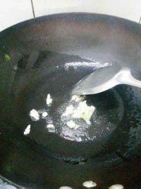 素炒芹菜的做法步骤2