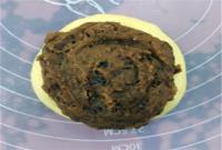 豆沙毛毛虫面包的做法步骤6