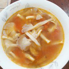 平菇番茄肉丝汤