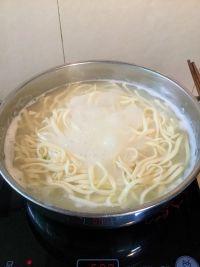 薯苗鸡蛋面的做法步骤8