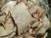 黄鱼煨面的做法步骤2