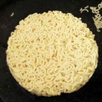 花样方便面#小虾创意料理#的做法步骤3