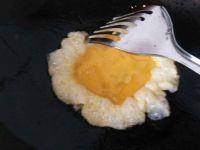 韭菜炒鸡蛋的做法步骤3