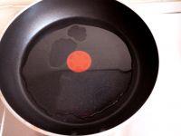 虾皮拌豆芽的做法步骤3