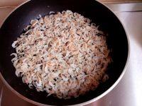 虾皮拌豆芽的做法步骤5