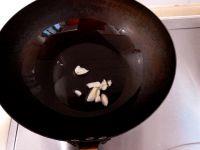 鲍菇豆芽的做法步骤2