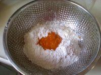 雪花南瓜饼的做法步骤2