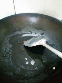 青瓜小炒肉的做法步骤3