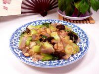 油菜炒虾皮的做法步骤12