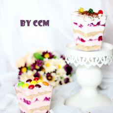 彩色水果木糠杯