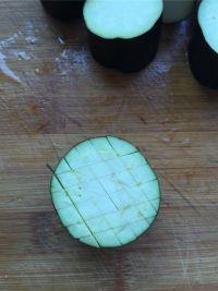 虾仁焖茄子的做法步骤2