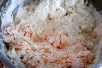 胡萝卜汁烫面蒸饺的做法步骤5