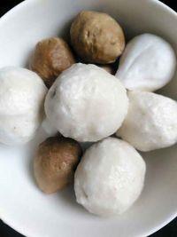 肉丸金针煲的做法步骤1