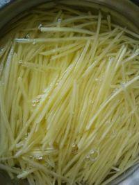 山椒土豆丝的做法步骤2